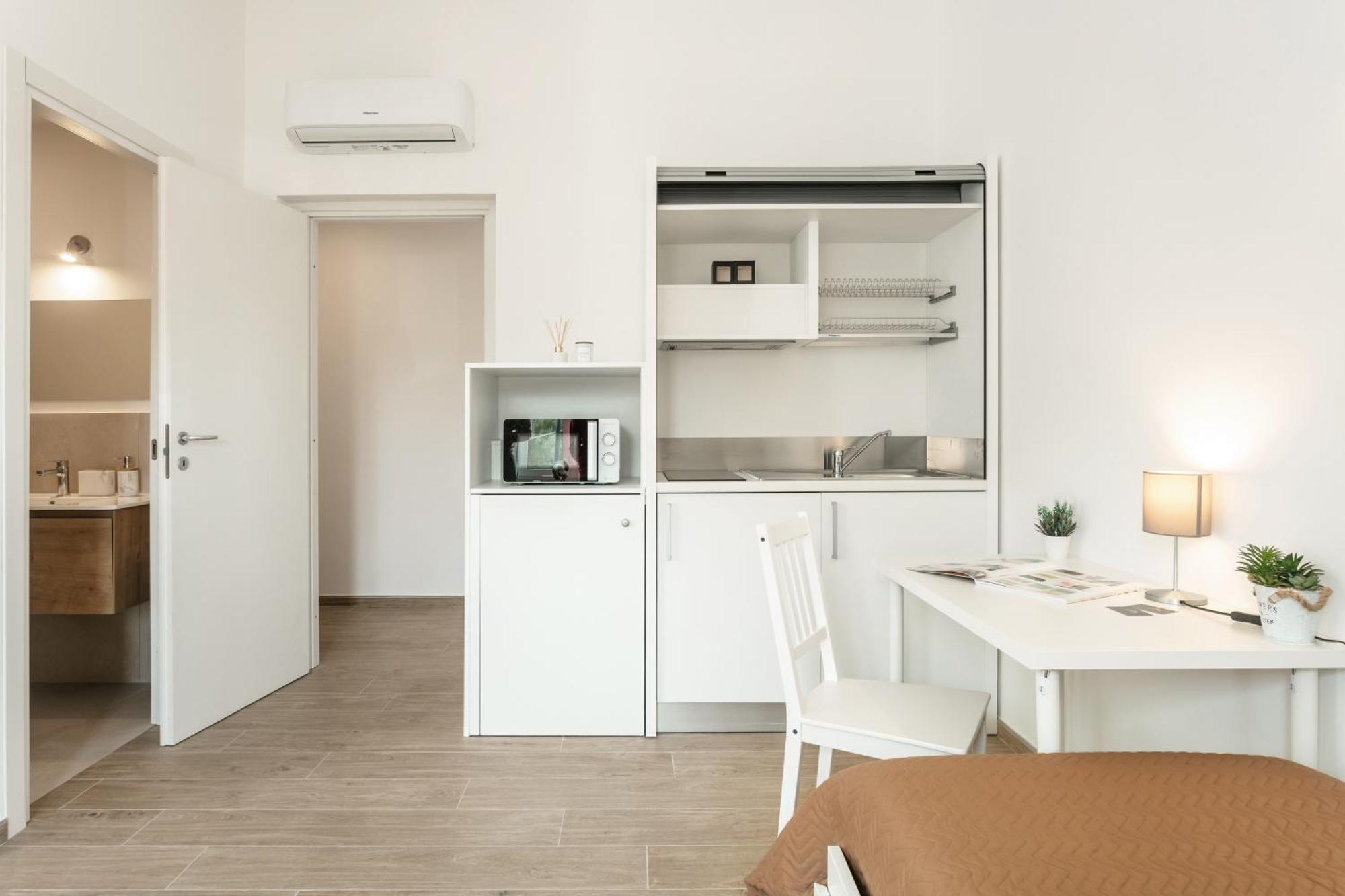 Lena'S Rooms Olbia Exterior photo