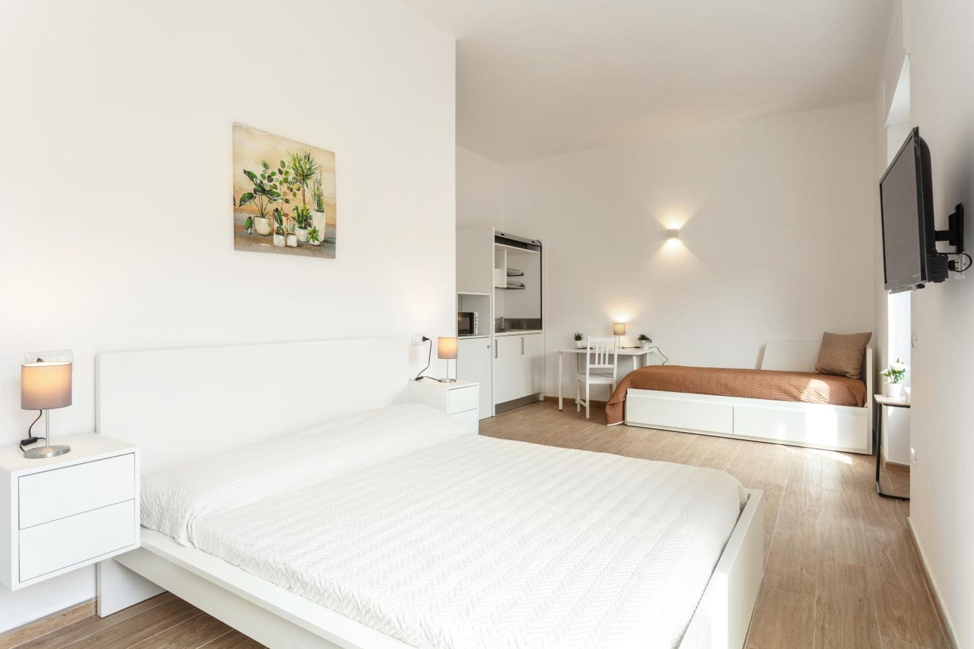 Lena'S Rooms Olbia Exterior photo