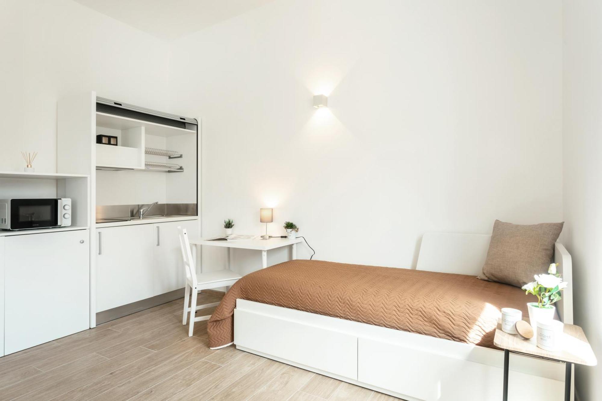 Lena'S Rooms Olbia Exterior photo